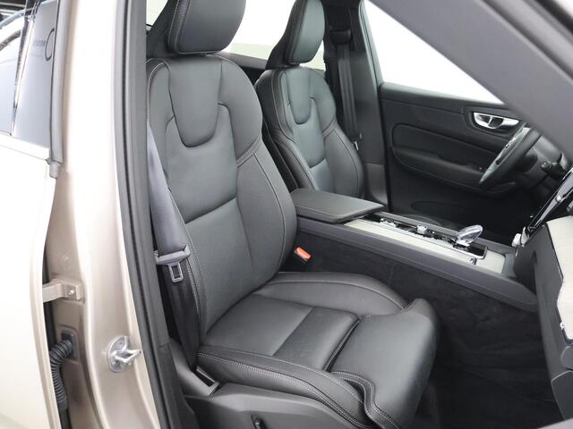 Volvo XC60 2.0 T8 Plug-in hybrid AWD Ultimate Bright | Panoramadak | Luchtvering | Bowers & Wilkins | Cruise Control Adaptief | Parkeercamera 360° |