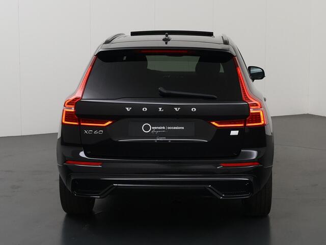 Volvo XC60 2.0 T6 Plug-in hybrid AWD Plus Bright | Panoramadak | Harman / Kardon | Parkeercamera 360° | Cruise Control Adaptief | Fulle Led koplampen |