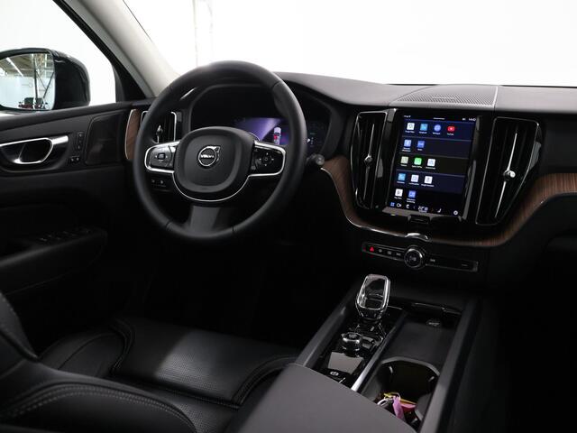 Volvo XC60 2.0 T6 Plug-in hybrid AWD Plus Bright | Panoramadak | Harman / Kardon | Parkeercamera 360° | Cruise Control Adaptief | Fulle Led koplampen |