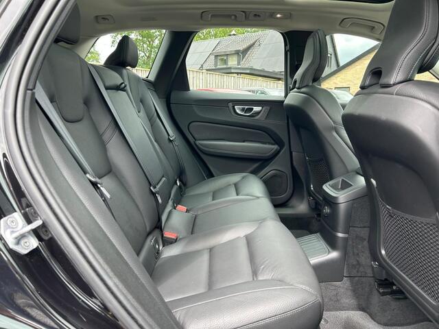 Volvo XC60 2.0 T6 AWD INSCRIPTION EXCLUSIVE, Led, Pano