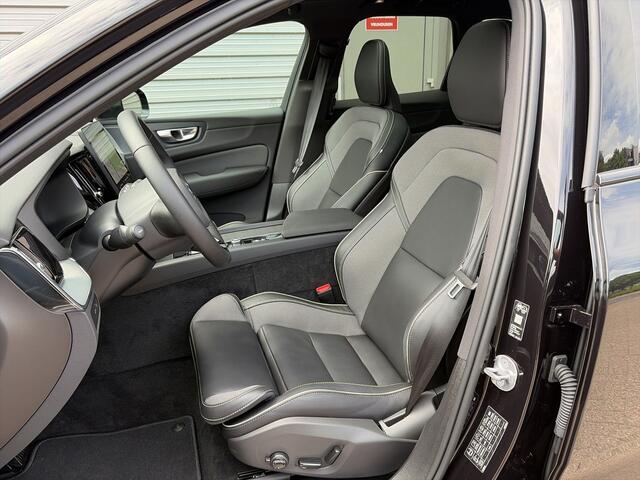 Volvo XC60 T6 Plug-in AWD Plus Black Edition / Panoramadak / 360 camera / Harman/Kardon /