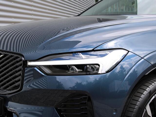 Volvo XC60 2.0 T6 Plug-in hybrid AWD Plus Dark Automaat / Panoramadak / Head-up display / 360* camera / Privacy Glass / 21" velgen