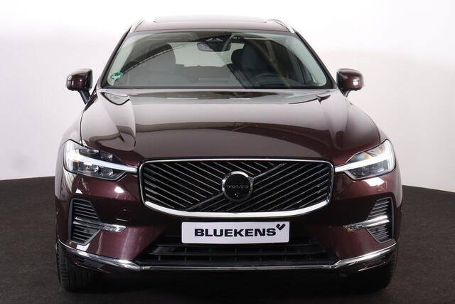 Volvo XC60 T6 Recharge AWD Plus Bright - Panorama/schuifdak - IntelliSafe Assist & Surround - 360º Camera - Harman/Kardon audio - Adaptieve LED koplampen - Verwarmde voorstoelen, stuur & achterbank - Parkeersensoren voor & achter - Elektr. bedienb. voorstoelen met g