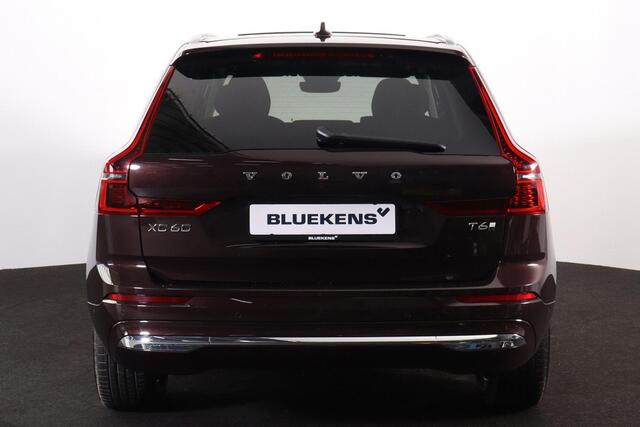 Volvo XC60 T6 Recharge AWD Plus Bright - Panorama/schuifdak - IntelliSafe Assist & Surround - 360º Camera - Harman/Kardon audio - Adaptieve LED koplampen - Verwarmde voorstoelen, stuur & achterbank - Parkeersensoren voor & achter - Elektr. bedienb. voorstoelen met g