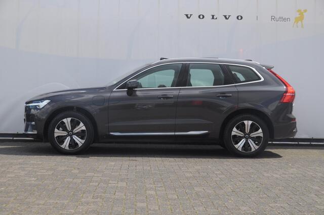 Volvo XC60 T6 350PK Automaat AWD Plus Bright / Panoramadak / Climate control / Parkeersensoren met camera / Elektrische stoelen / elektrische achterklep / Lederen bekleding / Apple carplay / Allseason banden