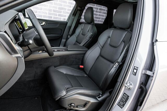 Volvo XC60 2.0 T8 Plug-in hybrid AWD Ultra Black Edition Executive | Luchtvering | 22" | Gelamineerd Glas | Bowers & Wilkins | Stoelmassage & Ventilatie | Stoel & Stuurverwarming | 360 Camera | Pilot Assist | BLIS |