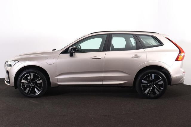 Volvo XC60 T6 Recharge AWD Plus Dark - Panorama/schuifdak - IntelliSafe Assist & Surround - 360º Camera - Harman/Kardon audio - Verwarmde voorstoelen, stuur & achterbank - Parkeersensoren voor & achter - Head up display - Draadloze tel. lader - Inklapbare trekhaak -