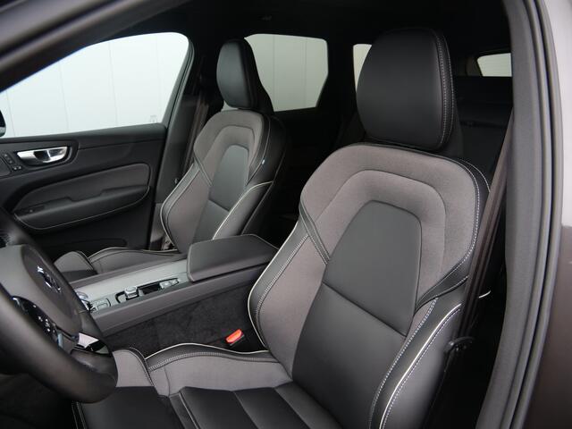 Volvo XC60 2.0 T8 455 Pk Plug-in hybrid AWD Plus Dark Pano-dak / Adaptive Cruise / Winterpakket / Harman Kardon