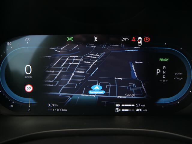 Volvo XC60 2.0 T8 455 Pk Plug-in hybrid AWD Plus Dark Pano-dak / Adaptive Cruise / Winterpakket / Harman Kardon