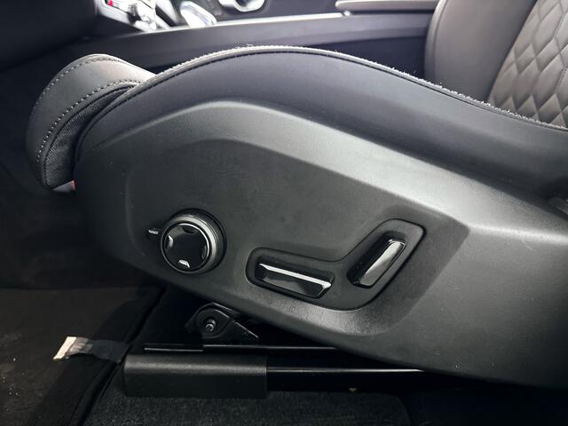 Volvo XC60 T6 Plug-in hybrid AWD Plus Dark | SOH 100% | Panoramadak | 360° camera | Harman Kardon | Head-up display | Stoel- en Stuurverwarming | Trekhaak