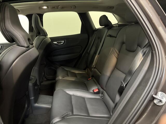 Volvo XC60 2.0 T6 PHEV AWD Long Range Plus Dark Trekhaak 2250kg/360 Camera/ Stoel en Stuurverw./ Harman Kardon