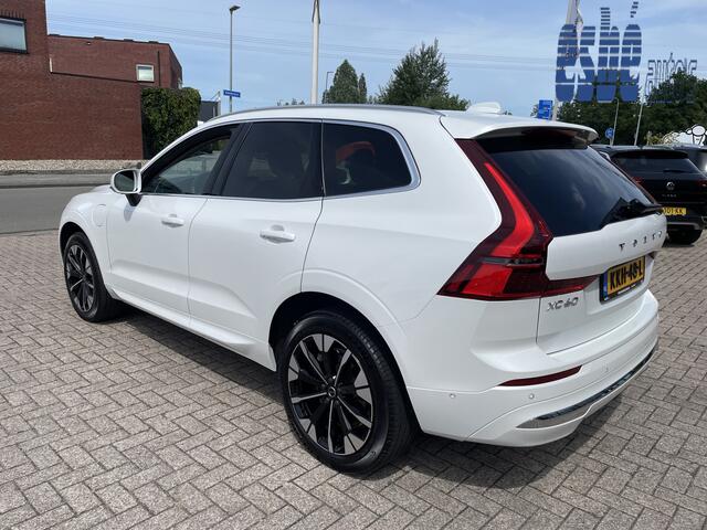 Volvo XC60 2.0 T8 455 pk Plug-in hybrid AWD Ultra Bright Facelift model 2026 ! Trekhaak Bowers Wilkins Comfortstoelen Nappa leer + Massage + Ventilatie 360 Camera Panoramadak 20 Inch Velgen Pilot Assist ACC BLIS Apple Carplay Android Auto Full Led Ram Vol Opties en