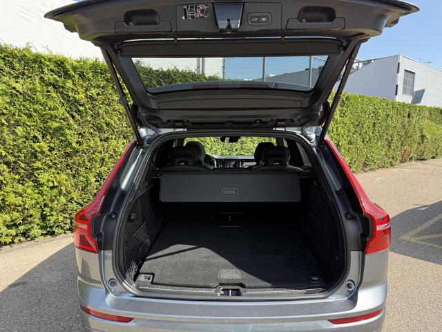 Volvo XC60 Recharge T6 AWD R-Design B&W Audio Trekhaak Aut.