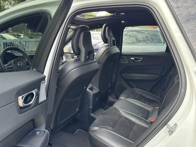 Volvo XC60 T8 AWD R-Design B&W HeadUp Luchtvering 360 Keyless DAB