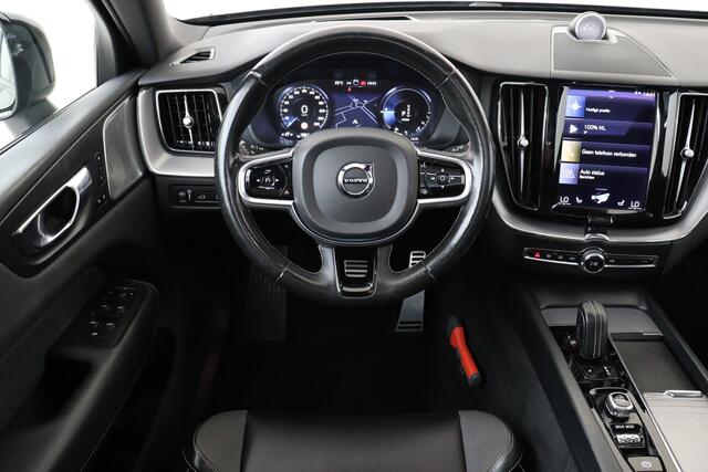 Volvo XC60 T8 RECHARGE AWD R-DESIGN *VOL!* -PANO.DAK|BOWERS&WILKINS|LUCHTVERING|360°CAM|HEAD-UP DISP.|POWER-SEAT|CLIMATE.PRO|ADAP.LED|TREKHAAK|22"
