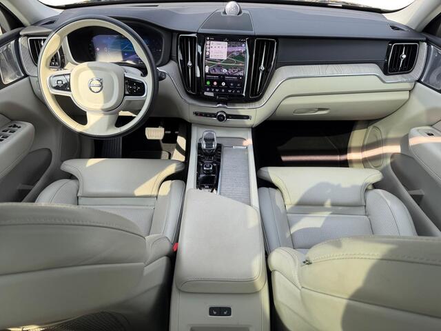 Volvo XC60 T8 Plug-in hybrid AWD Ultra Dark | Full Options