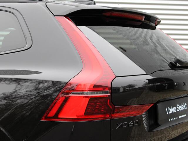 Volvo XC60 2.0 T8 Plug-in hybrid AWD Ultra Black Edition Automaat / Panoramadak / 360* camera / Trekhaak / Harman Kardon audio