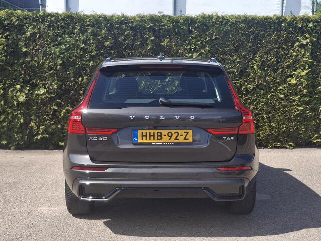 Volvo XC60 T6 Plug-in hybrid AWD Plus Dark | Panoramadak | 360 camera | Trekhaak | Stoel/Stuur Verwarming |
