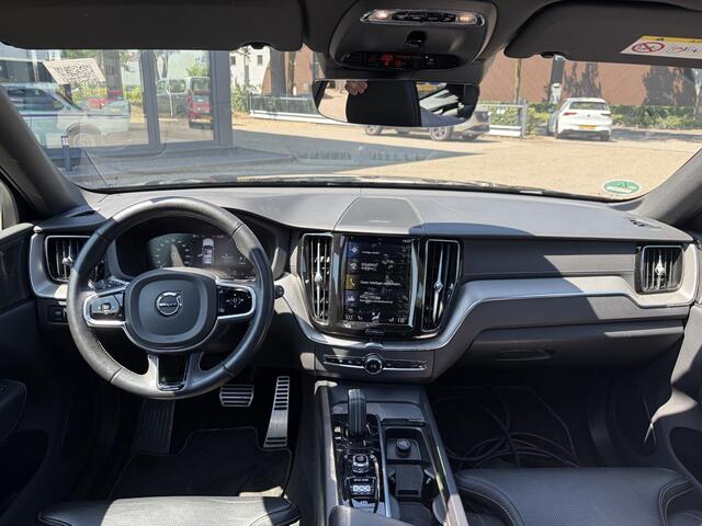 Volvo XC60 2.0 Recharge T6 AWD R-Design 35.000KM! | VOLLEDIG VOLVO DEALER ONDERHOUDEN| HARMAND KARDON| MEMORY STOEL| ELEKTRISCHE ACHTERKLEP| STOELVENTILATIE| PANO| NAPPALEER|
