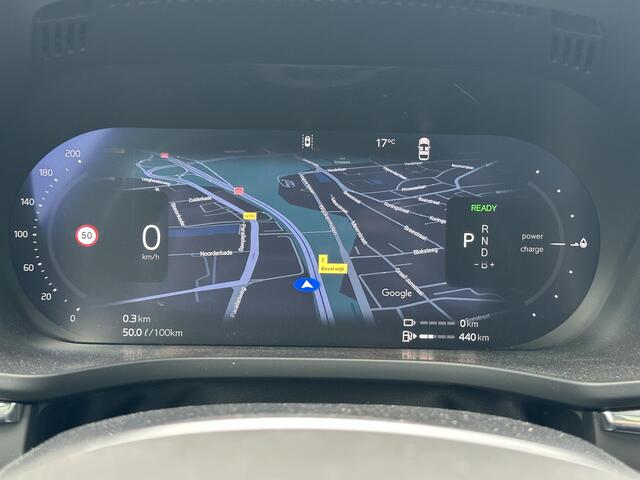 Volvo XC60 2.0 T6 Plug-in hybrid AWD Plus Black Edition / Trekhaak / Pano. dak / Head-up display / Harman Kardon / 360 camera / Seat memory / Elek. verstelbare stoelen / Voor+achter+stuur verwarmd /