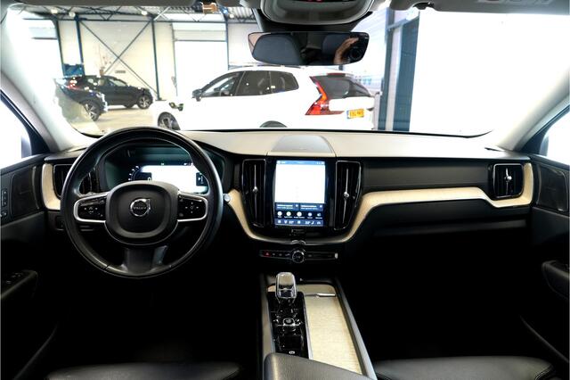 Volvo XC60 2.0 T8 AWD 335kW/456pk Aut8 Plug-in hybrid Inscription Long Range PANORAMADAK + PILOT ASSIST + HARMAN/KARDON + EL.TREKHAAK + 360 CAMERA + SPORTSTOELEN + BLIS + ADAPT.CRUISE + STOEL-&STUURVERWARMING + PARKSENSOREN V&A + 18" LM-VELGEN!!