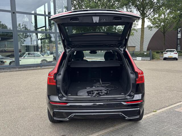 Volvo XC60 2.0 T6 Plug-in hybrid AWD Plus Black Edition LIGHTING PACK | 360 GRADEN CAMERA | HARMAN/KARDON AUDIO | HEAD-UP DISPLAY | PANORAMA DAK| VOLVO DEALER ONDERHOUDEN|