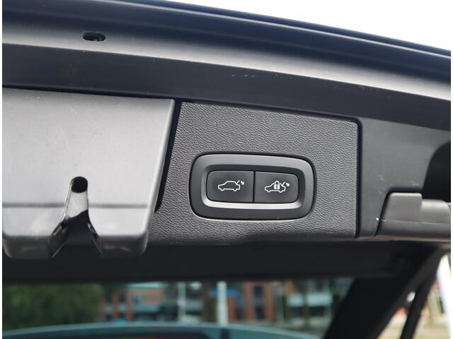 Volvo XC60 2.0 T8 Twin Engine AWD Inscription Navi / Elektr Trekh / 360 Camera / Leder / Memory / Blis /