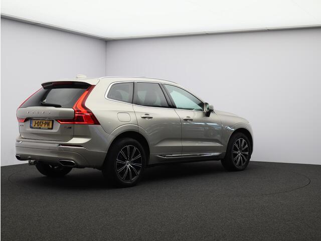 Volvo XC60 T8 AWD Recharge Inscription / Trekhaak / Panoramadak / Adaptive Cruise / BLIS / Stoelverwarming / Lederen Bekleding / Getint Glas /