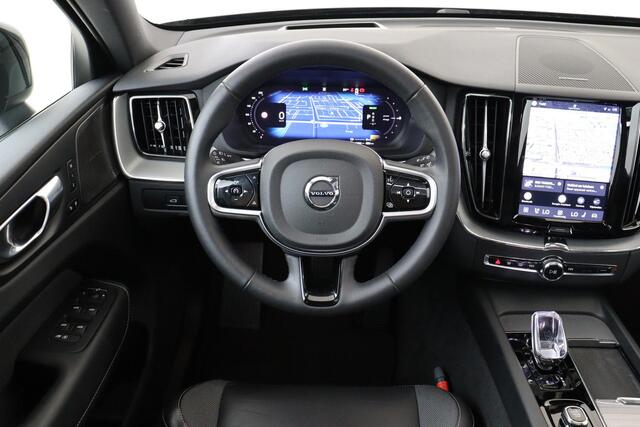Volvo XC60 T6 PLUG-IN HYBRID AWD PLUS DARK -PANO.DAK|HARMAN/KARDON|360°CAM|HEAD-UP DISP.|TREKHAAK|21"|SoH:92%
