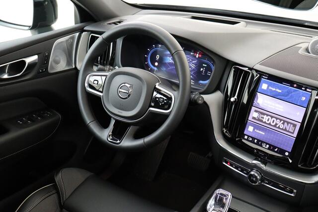 Volvo XC60 T8 PLUG-IN HYBRID AWD PLUS BLACK EDITION *VOL!* -PANO.DAK|BOWERS&WILKINS|LUCHTVERING|360°CAM|PRIVACY.GLAS|HEAD-UP DISP.|SPORTSTOELEN|TREKHAAK|21"