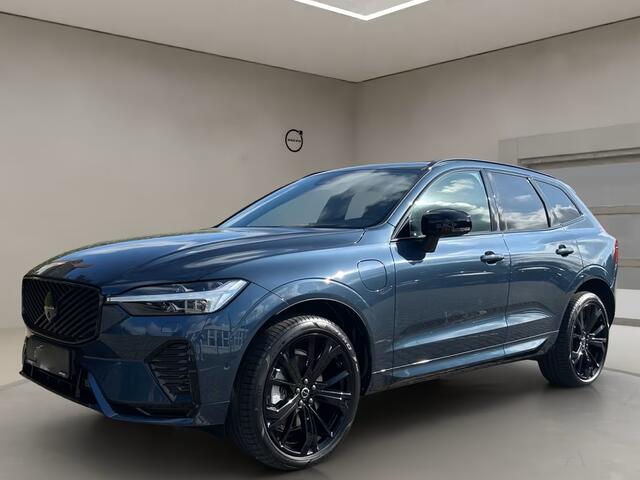 Volvo XC60 2.0 T8 Plug-in hybrid AWD BLACK EDITION (335kW/455PK) ** PANO, TREKH, ACC, HuD, 21-inch LMV ** 1e EIG - UNFALLFREI ** ** INFORMEER OOK NAAR ONZE AANTREKKELIJKE FINANCIAL-LEASE TARIEVEN **
