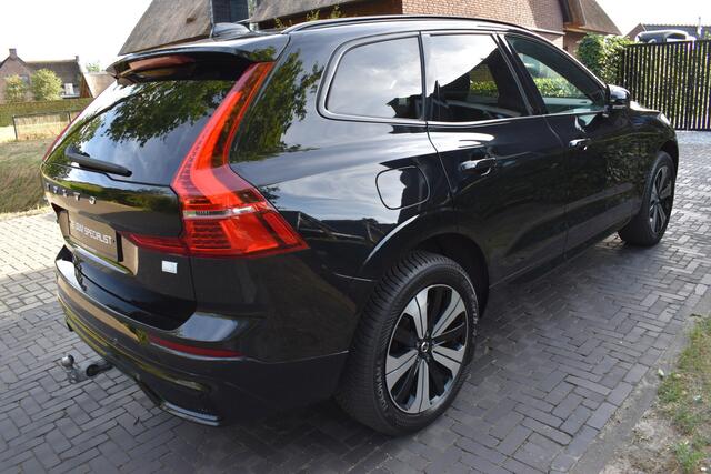 Volvo XC60 2.0 T6 Plug-in hybrid AWD 400PK Dark, PANO, LEER, TREKH.