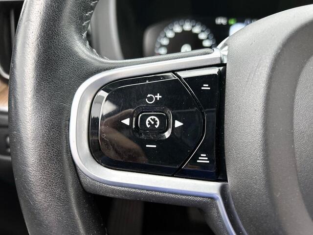 Volvo XC60 2.0 T5 Inscription | Trekhaak | ACC | BLISS | Camera |