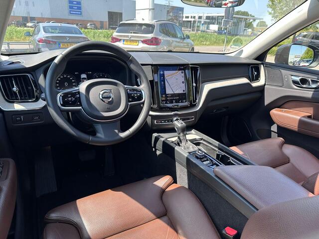Volvo XC60 2.0 T4 Inscription Polestar Engineered | Trekhaak | Pano | HUD | Camera | Harman/Kardon