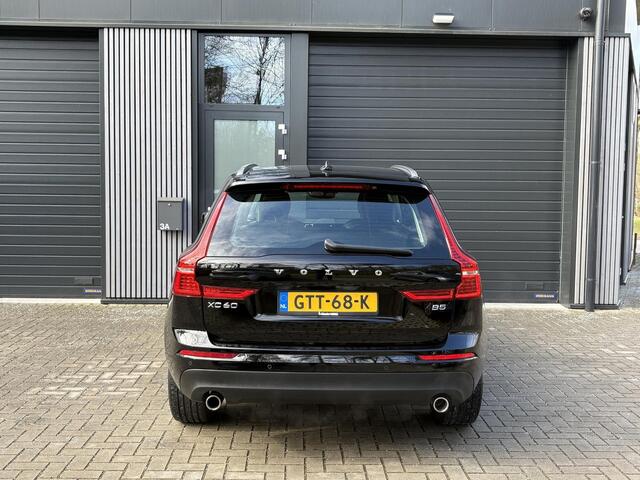 Volvo XC60 2.0 B5 Momentum Pro