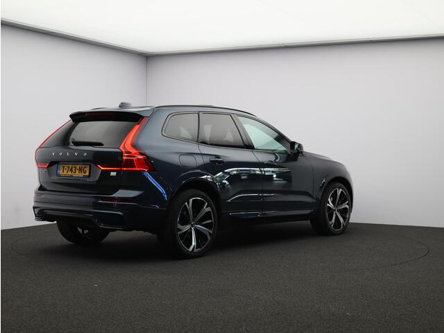 Volvo XC60 2.0 T6 Plug-in hybrid AWD Ultimate Dark / Head-up Display / Panoramadak / 360 Camera / Stoel+Stuurverwarming / Harman Kardon / Getint Glas /