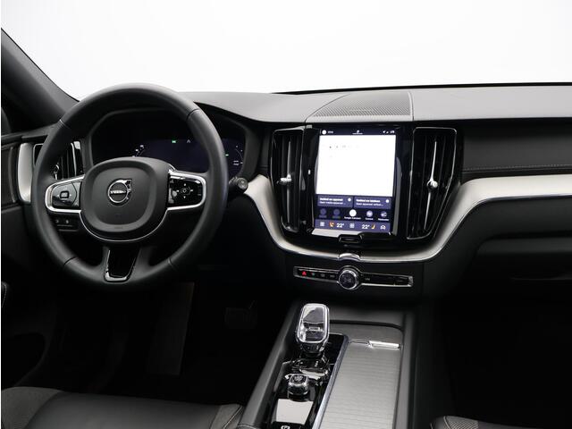 Volvo XC60 2.0 T6 Plug-in hybrid AWD Ultimate Dark / Head-up Display / Panoramadak / 360 Camera / Stoel+Stuurverwarming / Harman Kardon / Getint Glas /