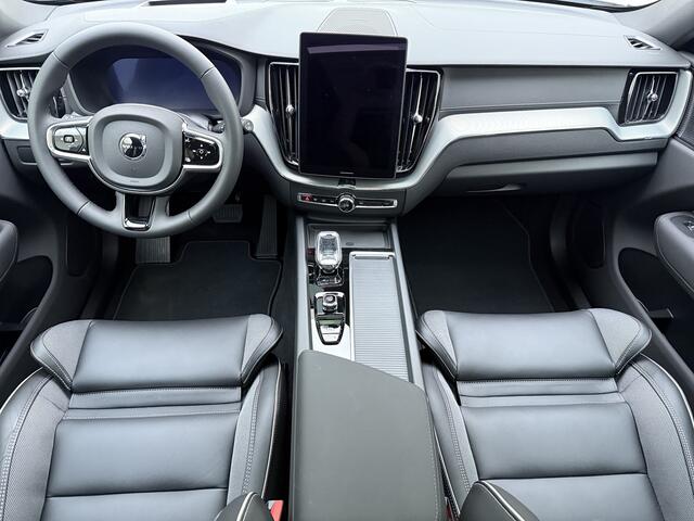 Volvo XC60 T8 455pk AWD Ultra Black Edition / 22'' / Head-Up / Lederen Dashboard / Full-LED / Panoramadak / Sportstoelen / Getint Glas / El. Stoelen / ACC / BLIS / Stoel + Stuurw. Verwarming /