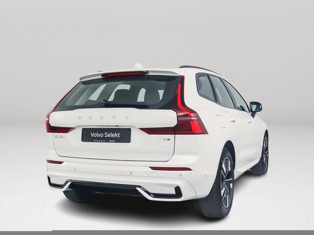 Volvo XC60 T6 Plug-in hybrid AWD Plus Dark | SOH 100% | Panoramadak | 360° camera | Luchtvering | Harman Kardon | Head-up display | Stoel- en Stuurverwarming | Trekhaak