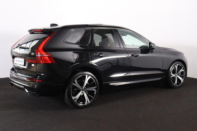 Volvo XC60 T8 Recharge AWD Ultimate Dark - Luchtvering - Panorama/schuifdak - IntelliSafe Assist & Surround - 360º Camera - Bowers & Wilkins audio - Adaptieve LED koplampen - Verwarmde voorstoelen, stuur & achterbank - Parkeersensoren voor & achter - Elektr. bedienb. voorstoelen met geheugen - Head up display - Draadloze tel. lader - Extra getint glas - Inklapbare trekhaak - 21' LMV