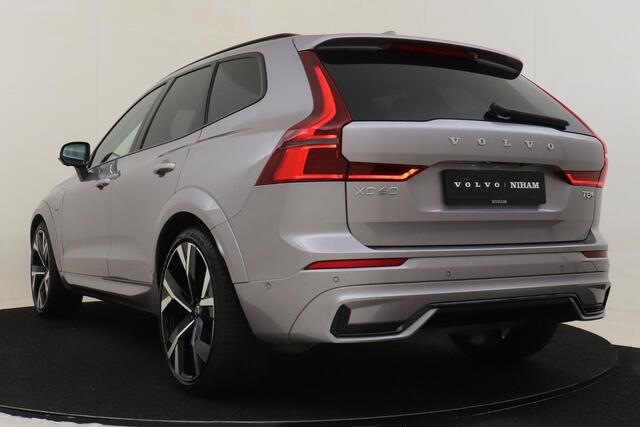 Volvo XC60 II T8 PLUG-IN HYBRID AWD ULTRA DARK EXECUTIVE EDITION *FULL OPTIONS!* -PANO.DAK|BOWERS&WILKINS|GEVENT.LEDER+MASSAGE|LUCHTVERING|360°CAM|HEAD-UP DISP.|PRIVACY.GLAS|22"|SoH:100%
