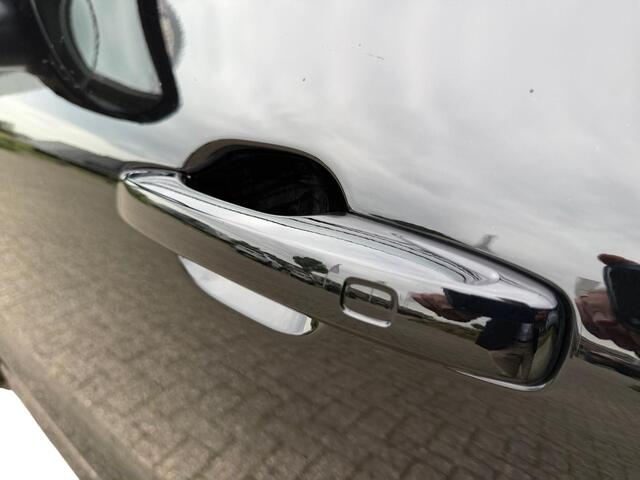 Volvo XC60 2.0 T6 Plug-in hybrid AWD Ultra Black Edition