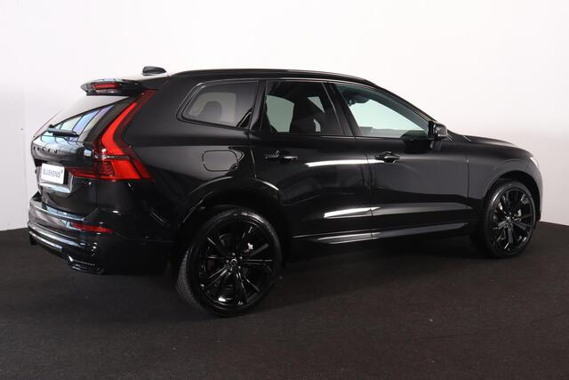 Volvo XC60 T6 Recharge AWD Plus Black Edition - Panorama/schuifdak - IntelliSafe Assist & Surround - 360º Camera - Harman/Kardon audio - Verwarmde voorstoelen, stuur & achterbank - Parkeersensoren voor & achter - Elektr. bedienb. voorstoelen met geheugen - Head up display - Draadloze tel. lader - Extra getint glas - 21' LMV