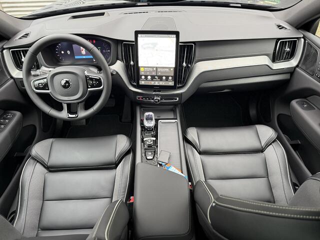 Volvo XC60 2.0 T6 Ultra Black Edition Nieuw Model l Pano l Trekhaak l Adaptieve Cruise l Harman Kardon l HUD