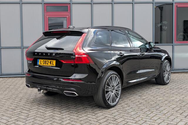 Volvo XC60 2.0 Recharge T6 AWD R-Design Black Trekhaak Panorama