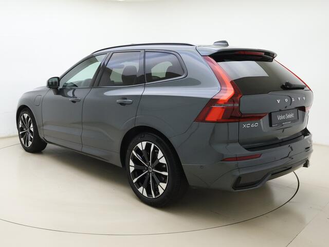 Volvo XC60 T6 350pk AWD Ultra Dark / Luchtvering / Trekhaak / Head-Up / 360 Camera / 20'' / Full-LED / Lederen Dashboard / Elektr. Stoelen /