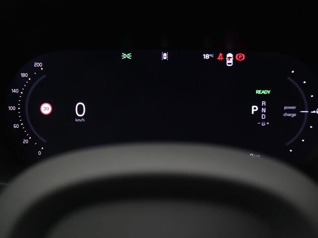Volvo XC60 2.0 T6 Plug-in hybrid AWD Plus Black Edition 350PK Panoramadak, Trekhaak, Luchtvering, 21" LM Velgen, Head-Up Display, 360gr. Camera, Keyless, Stoelverwarming