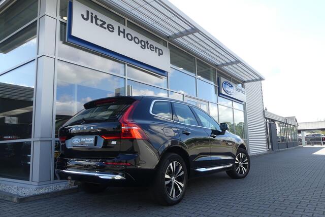 Volvo XC60 2.0 T6 Plug-in hybrid AWD Core Bright ELEKT. TREKHAAK, PANO, LEER, WINTER PACK, ADAPT. CRUISE, CLIMA, NAVI, CAMERA, PDC V&A, BLIS, KEYLESS, ELEKT. ACHTERKLEP, 71.538KM