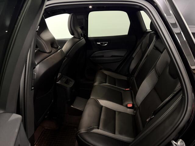 Volvo XC60 2.0 T8 Plug-in hybrid AWD Black Edition Orrefors Sweden, Panoramadak, Camera, Navi, Winterpakket, Memory stoelen, Elektrische achterklep, Cruise control adaptief