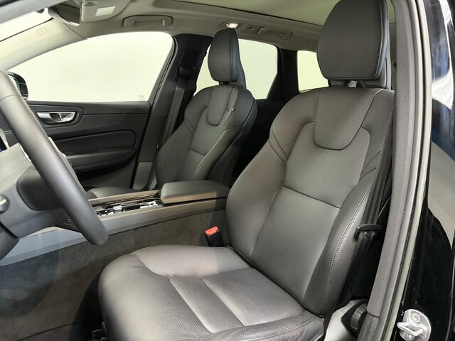 Volvo XC60 2.0 T6 Plug-in HY Long Range AWD Plus Bright/ Pano/ Leer/ Stuur en Stoelverw./ Adapt. Cruise/ Donker glas